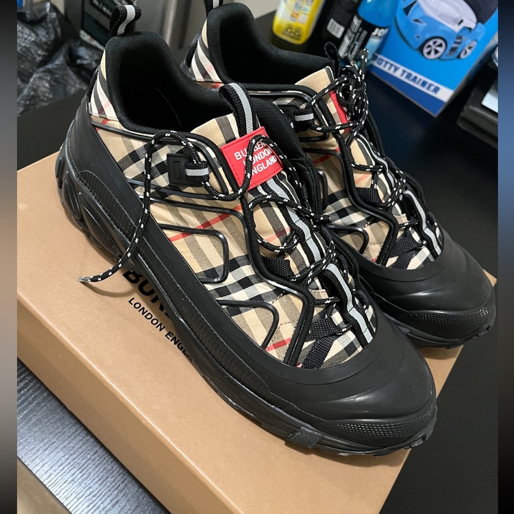 Burberry Men's Checkered Black Sneakers